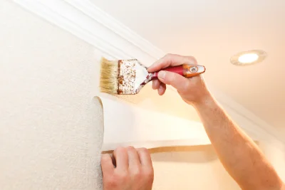 Pose de papier peint à Colomby — revêtements muraux et toiles de verre